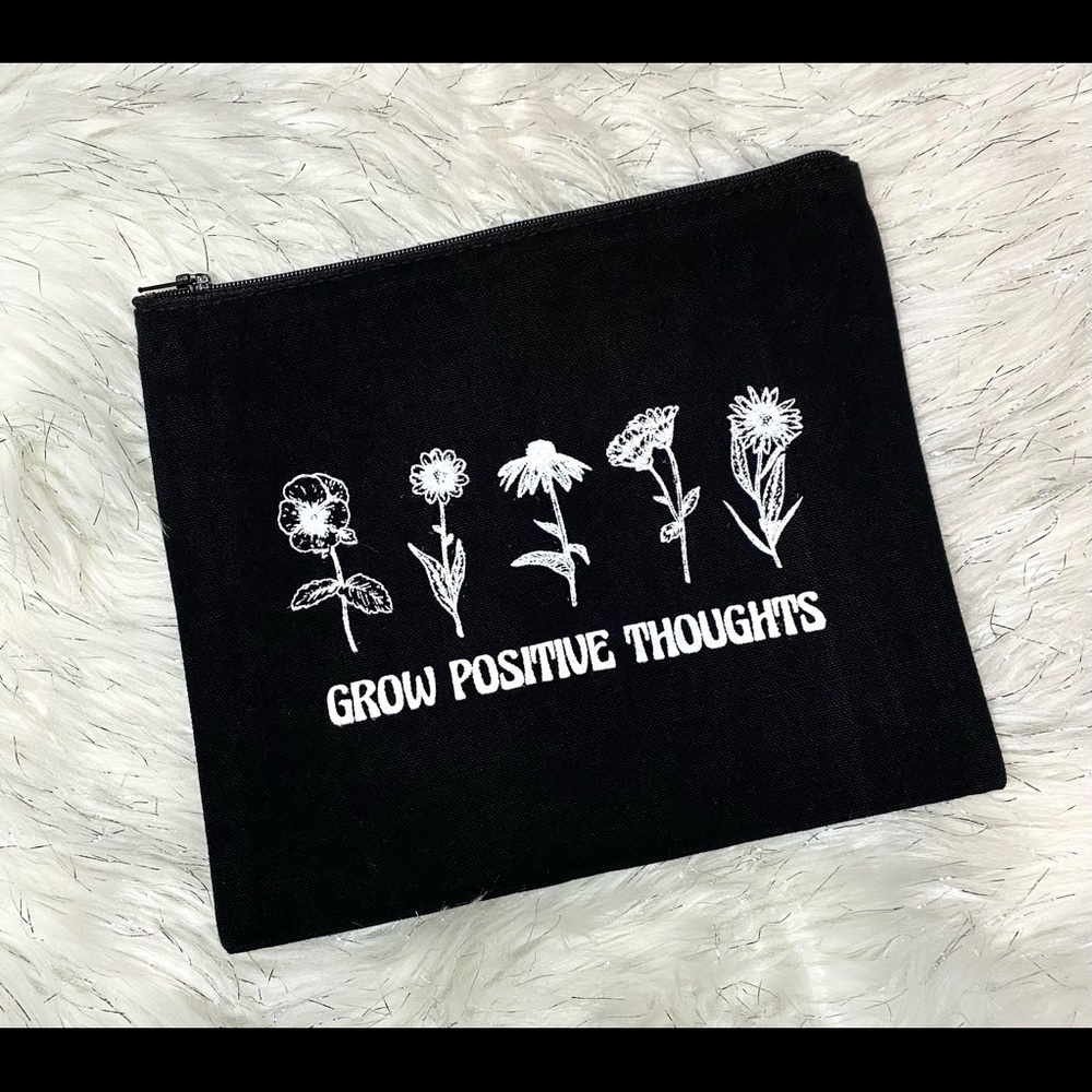Grow positive thoughts cosmetic bag